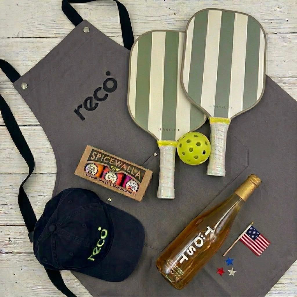 reco Pickleball & rosé set branded swag